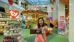 Poklady ve skříni: proč jsou retro hračky z ČSSR opět v módě a stojí tisíce korun. Možná máte také takovou?